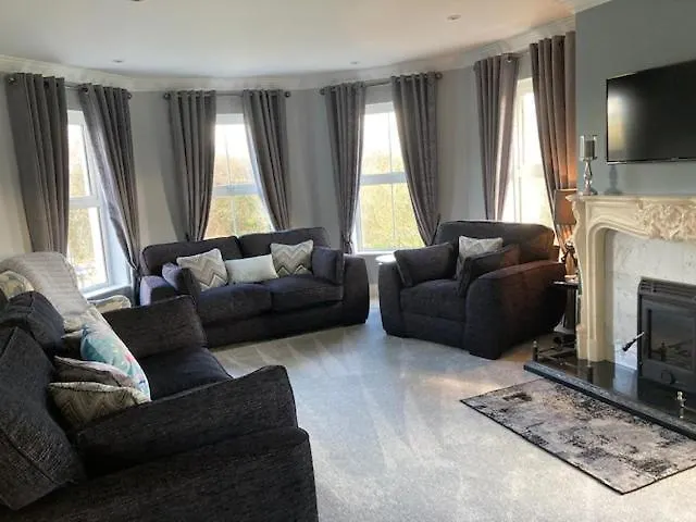 Tailors Lodge, Continental Breakfast * Castleisland